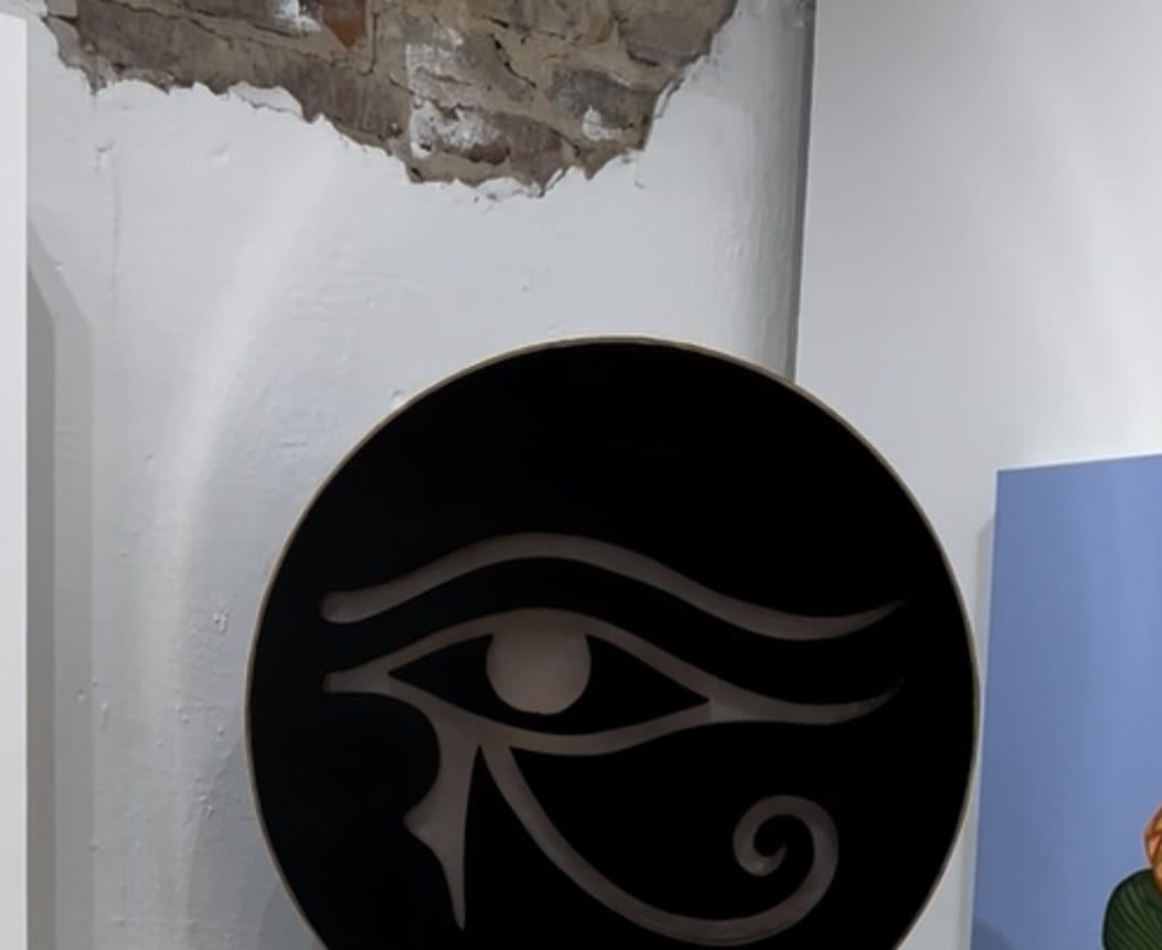Blue 42 — Reverse — the Eye of Horus